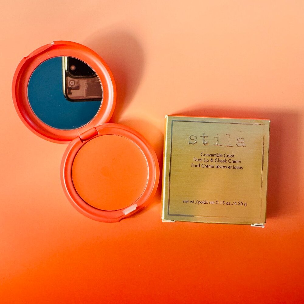 Stila Convertible Color in Petunia (0.15 oz)